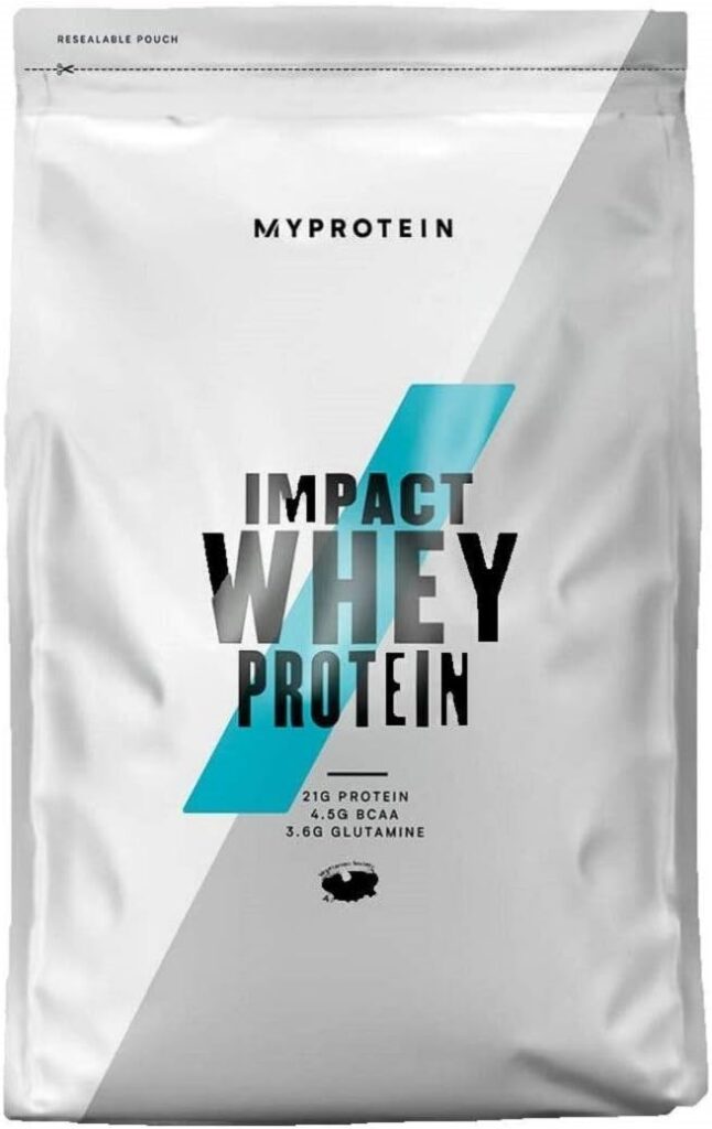Myprotein Impact Whey Protein Powder. Muscle Building Supplements for Everyday Workout with Essential Amino Acid and Glutamine. Vegetarian, Low Fat and Carb Content - Chocolate Brownie, 1kg